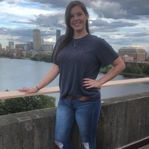 Meet your Posher, Briana